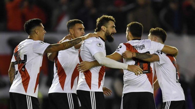 River venció a Paranaense y se quedó con la Recopa Sudamericana