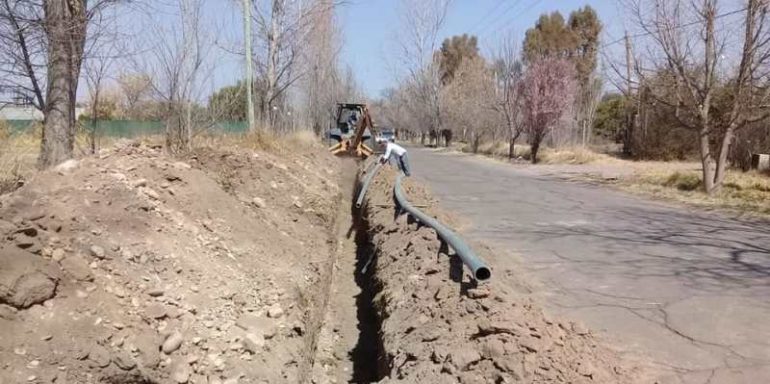 Nuevas obras de agua potable y alumbrado público en San Rafael