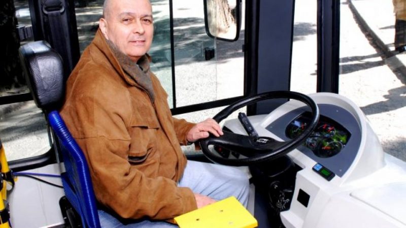 Manuel Cornejo: “El cuerpo de la mujer no está preparado para manejar un colectivo”