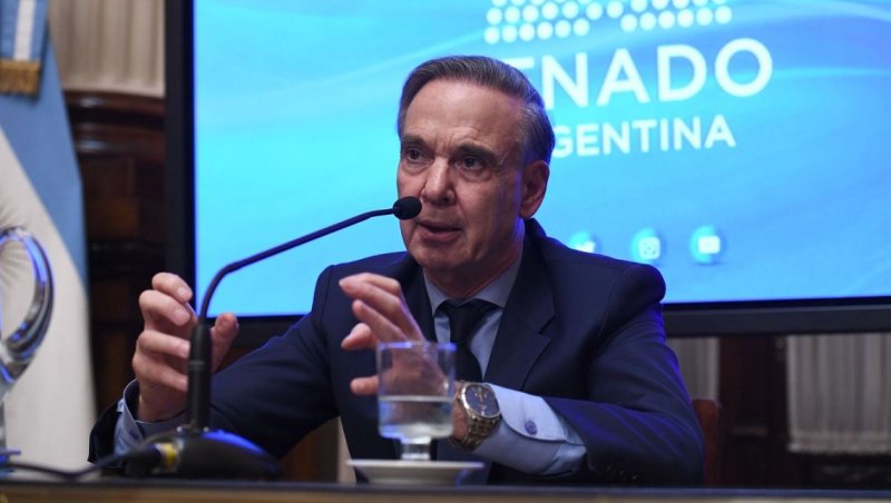 Miguel Ángel Pichetto renunció a su cargo en el Consejo de la Magistratura