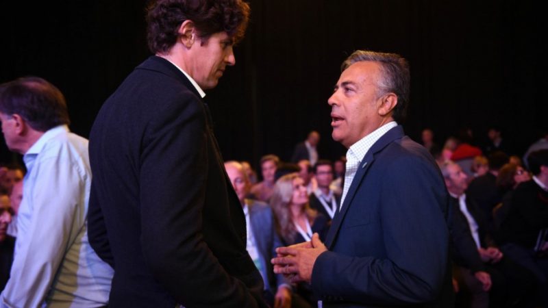 Marcos Peña ofreció la vice al radicalismo y le contestaron que tal vez vayan a primarias contra Macri