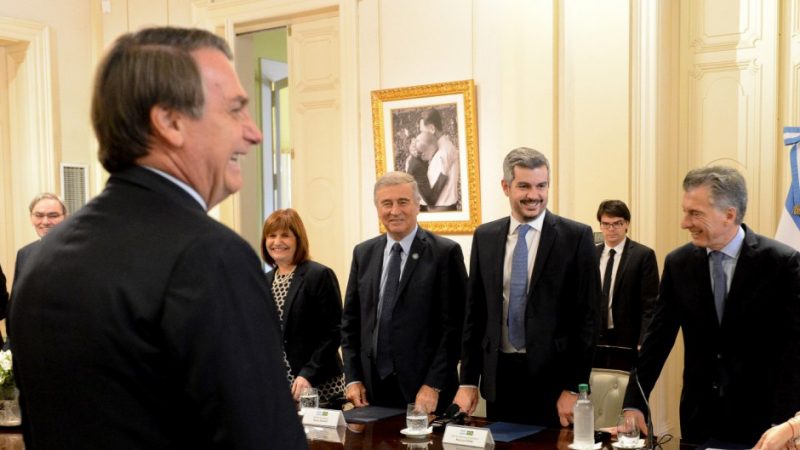 Bolsonaro respaldó a Macri y le pidió a los argentinos que voten con “menos emoción”