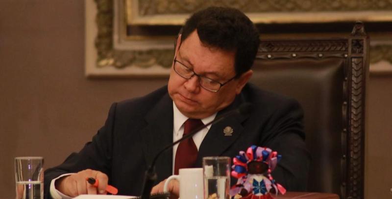 Separarán del cargo al diputado mexicano que les sugirió a las mujeres “pensar antes de abrir las piernas”