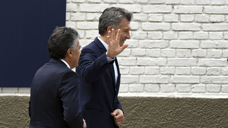 El Gobierno se mostró dispuesto a ampliar Cambiemos o ir a unas PASO con el radicalismo para definir el candidato a Presidente