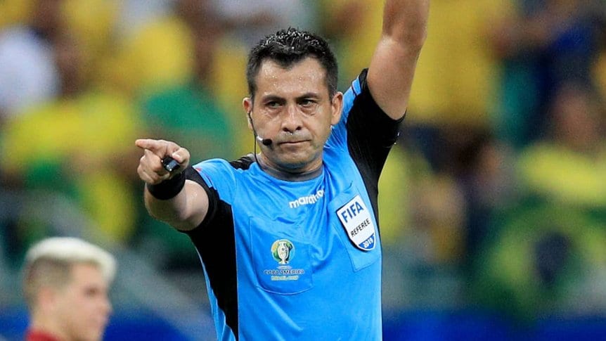 Bascuñán, el árbitro de Argentina-Qatar