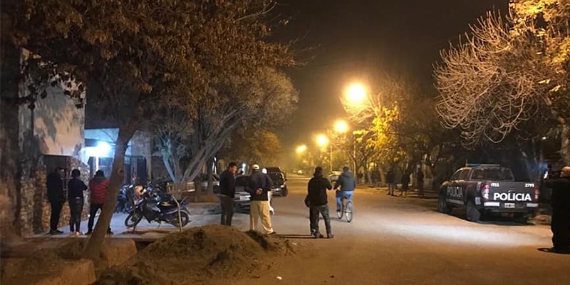Robo a mano armada en una casa de calle Alberdi.