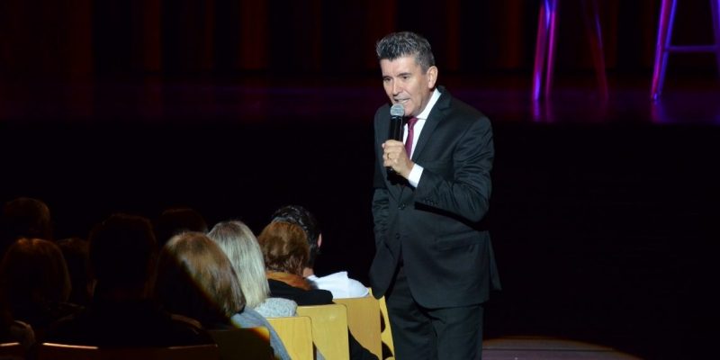 Miguel Ángel Cherutti se presentó en Alvear