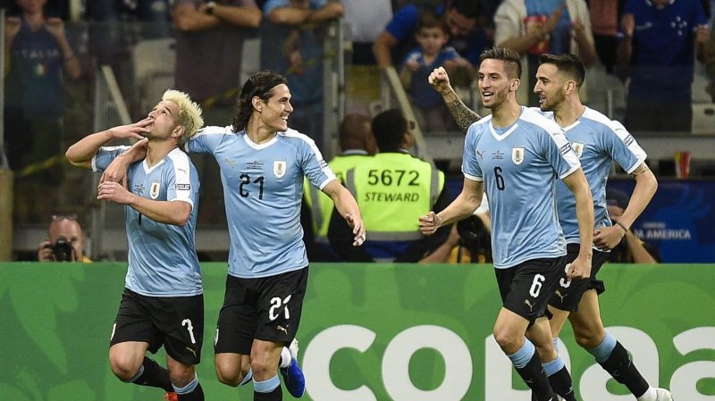 Uruguay aplastó a Ecuador