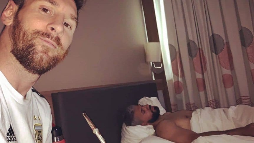 La travesura de Messi a Agüero en el hotel de la Selección Argentina