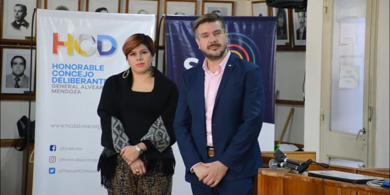 Se realizó un taller de herramientas TIC para personas con discapacidad.