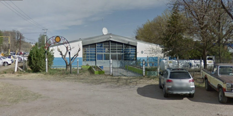 Campaña vial y entrega de bicicletas en una escuela de Cuadro Nacional en San Rafael