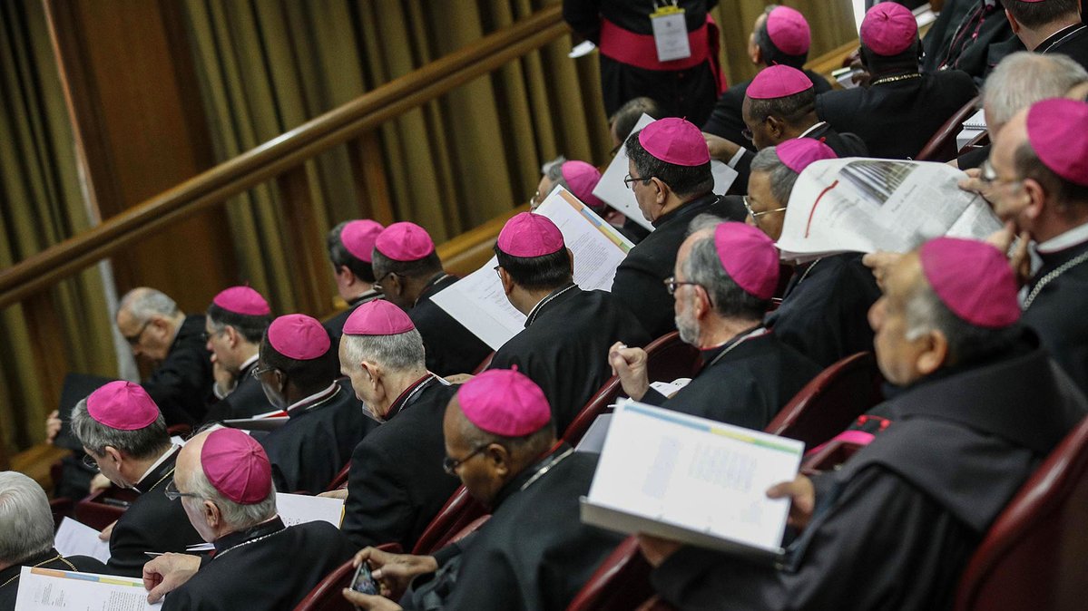 El Vaticano dice que se no puede obligar a sacerdotes a romper secreto de confesión ni siquiera ante abusos