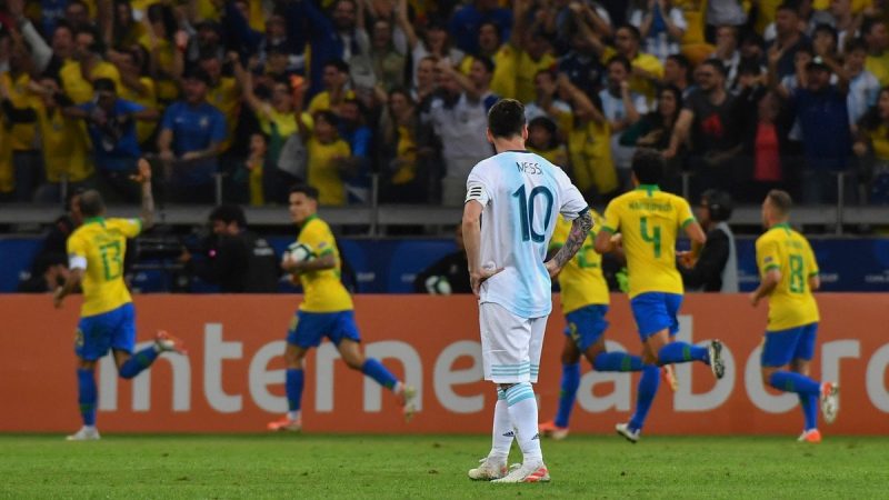 Argentina perdió 2-0 con Brasil y quedó eliminada de la Copa América