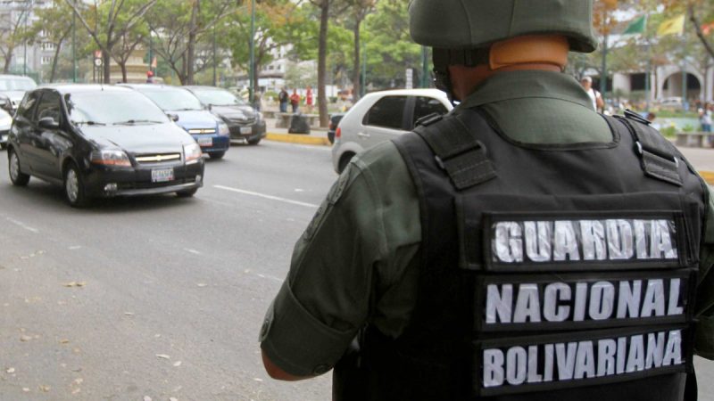 Denuncian que dos miembros del cuerpo de seguridad de Juan Guaidó fueron secuestrados por el régimen de Nicolás Maduro