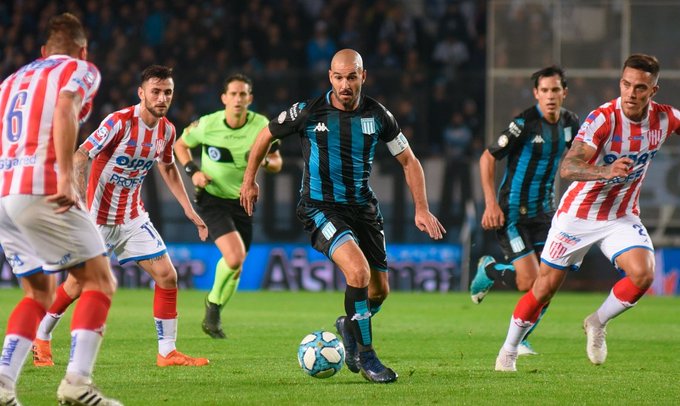 Racing igualó con Unión en el Cilindro de Avellaneda