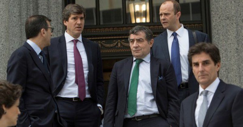 El Gobierno denunció ante la Justicia de EE.UU. que fue “fraudulenta” la venta del 25% de las acciones YPF al grupo Petersen