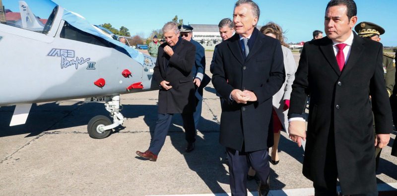 Insólita crisis institucional en Guatemala por la compra de los aviones Pampa III a la Argentina