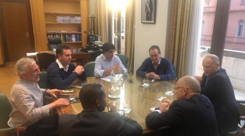 Se reunió Lacunza con el FMI