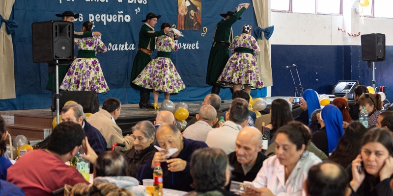 Se realizó la Fiesta de los Abuelos