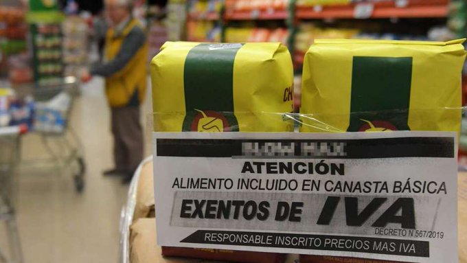 Todos los comercios de Mendoza deberán exhibir los precios de los alimentos con y sin IVA