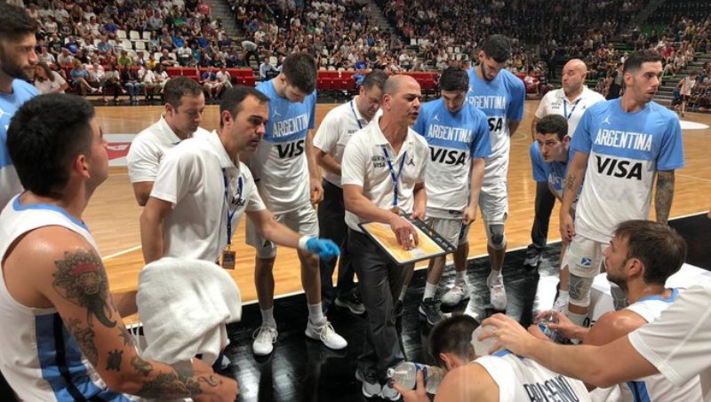 Básquet: Argentina no pudo con Brasil en un amistoso