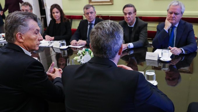 Macri analizó el escenario económico con Lacunza y la mesa chica del Gobierno y hay expectativa por nuevos anuncios