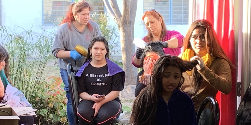 Dictan taller de Peluquería en barrio SOEMGA