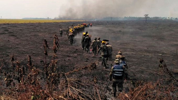 La Iglesia le exigió a Evo Morales que declare una “pausa ecológica” en el área afectada por los incendios que ya arrasaron un millón de hectáreas