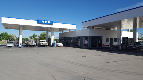 Por peligro de explosión evacuan estación de servicio