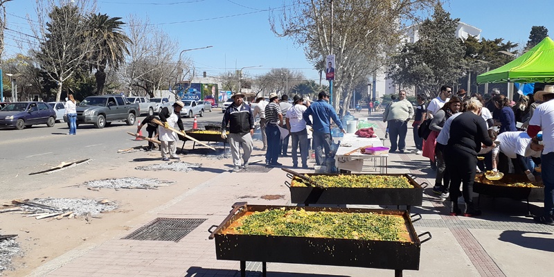 Los Cocineros Alvearenses trabajaron por otra causa solidaria