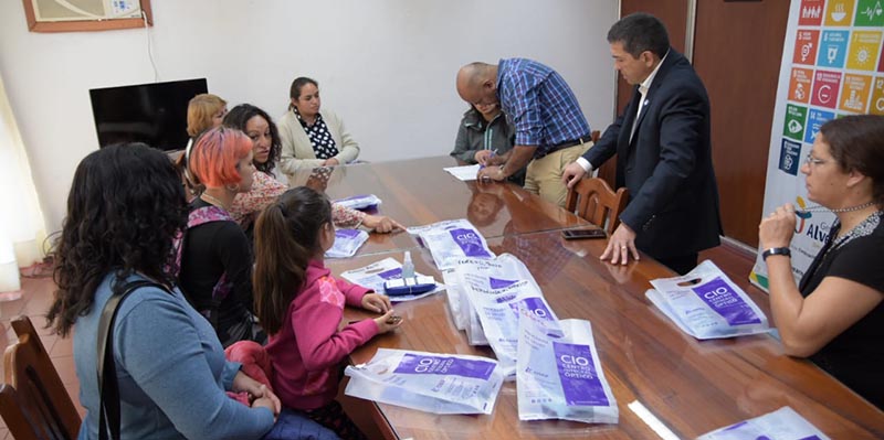 Entregaron anteojos del operativo la Provincia en tu Barrio