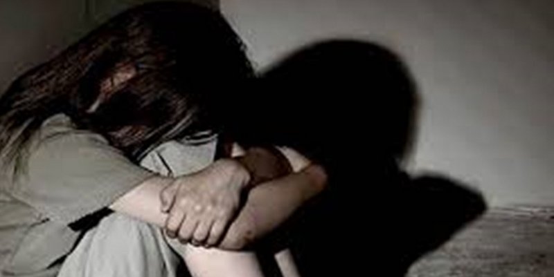 Una chica de 17 años denunció que fue drogada y violada en manada en Luján