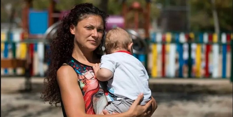 España: un bebé de once meses se intoxicó con éxtasis que encontró en el parque