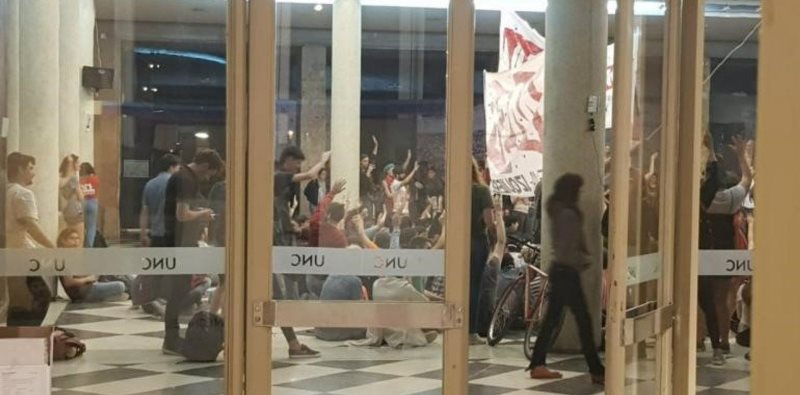 La Universidad de Córdoba aprobó el uso de lenguaje inclusivo