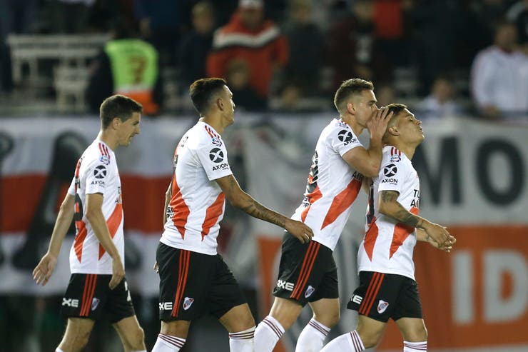 River ganó y está en lo más alto del campeonato