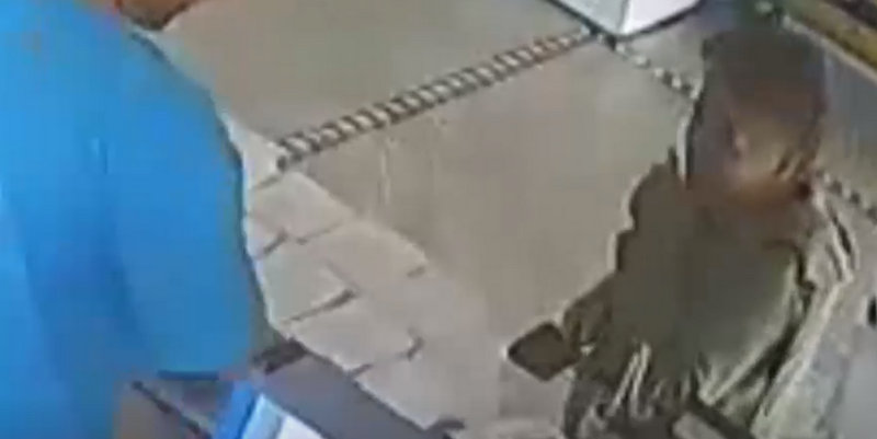 Una abuela cayó presa por robar una billetera con 20 mil pesos
