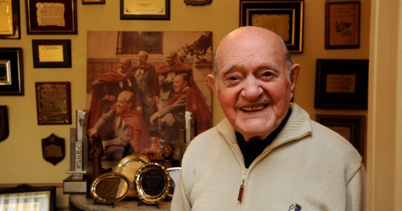 Murió el legendario folclorista Vitillo Ábalos