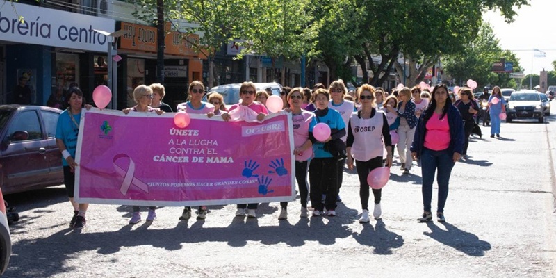 En el marco del Día Internacional del Cáncer realizaron una caminata