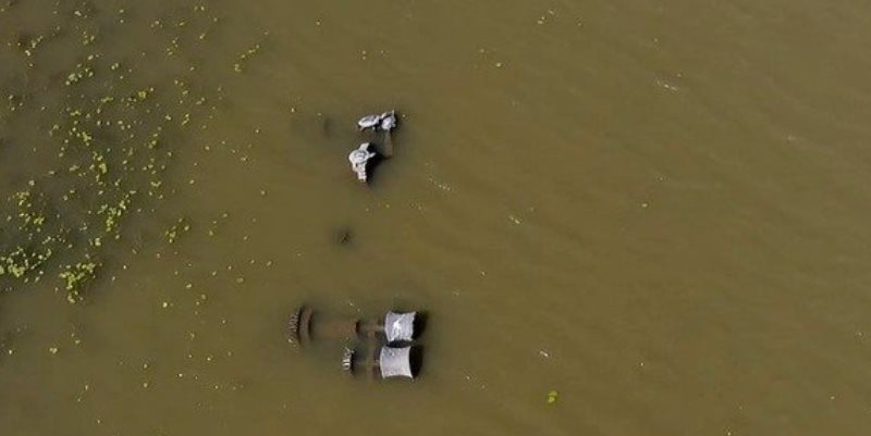 Hallan los restos de un barco que naufragó hace 85 años en el río Paraná y fue tragado por la tierra