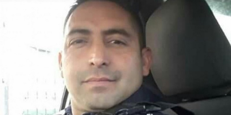 Un nene de 13 años entró a una comisaría y apuñaló a un oficial: “Me mandan a matar policías”