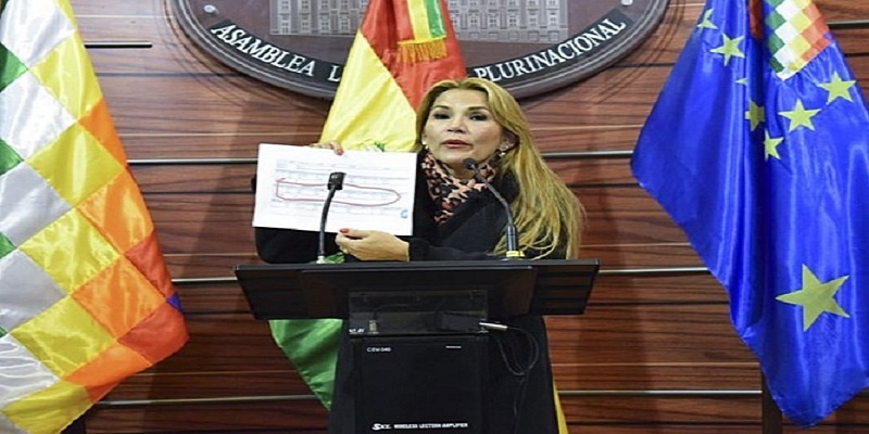 Golpe de Estado en Bolivia: decreto exime a las FFAA de “responsabilidad penal” en la represión