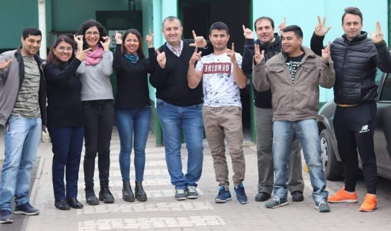 Diez choferes tucumanos de la línea 19 se capacitaron en lengua de señas
