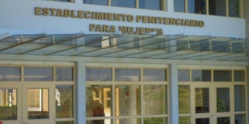 Pidió el cambio de cárcel porque se autopercibió mujer y embarazó a una presa