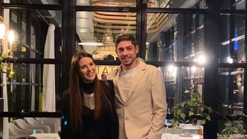 Periodista argentina, embarazada de seis meses de un famoso futbolista del Real Madrid