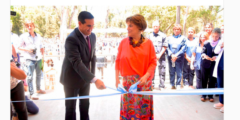 Tiene cáncer e invirtió toda su fortuna para construir un centro oncológico en Corrientes