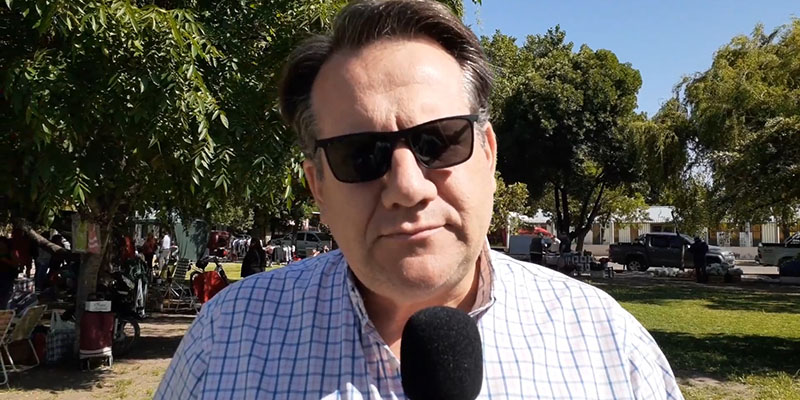 Escribanos atendieron de forma gratuita en la plaza del Barrio San Carlos