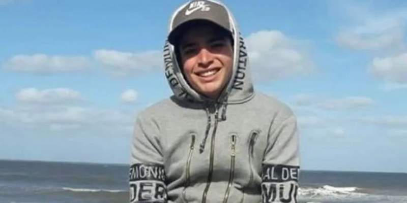 Su novia lo denunció por abuso a través de las redes sociales y él se quitó la vida