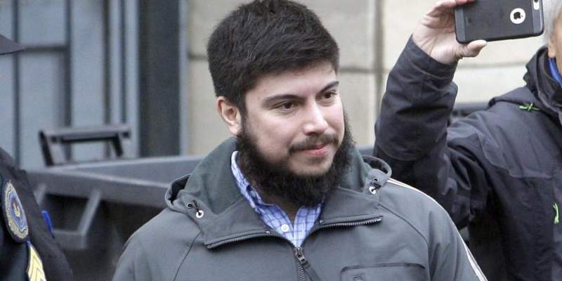 Leandro Báez, el hijo de Lázaro, rompió el silencio: “No sé qué espera mi papá para aclarar las cosas”