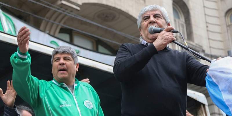 Camioneros: “Estamos pidiendo un bono de 20 mil pesos para fin de año”