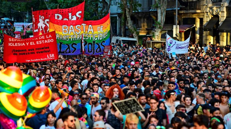 Marcha del Orgullo en Buenos Aires: una multitud marchó para pedir una sociedad más justa e inclusiva